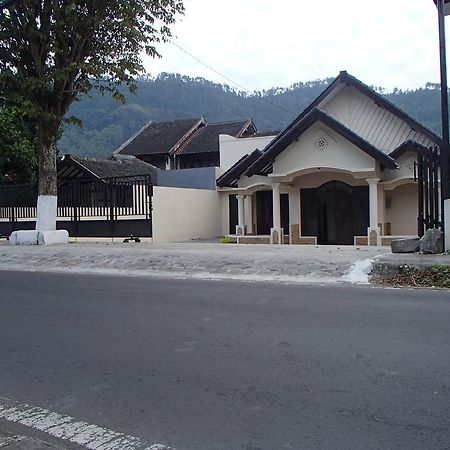 玛琅 沙基拉旅馆酒店 外观 照片